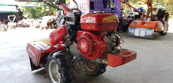 รถพรวนดิน 6 แรงพร้อมใช้งาน รหัสสินค้า H1 - 13 รถพรวนดิน 6 แรงพร้อมใช้งาน รหัสสินค้า H1 - 13