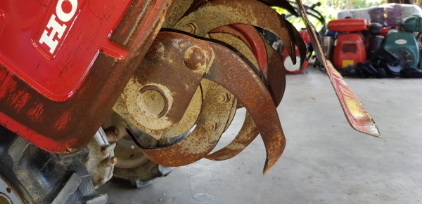 รถพรวนดิน 6 แรงพร้อมใช้งาน รหัสสินค้า H1 - 13 รถพรวนดิน 6 แรงพร้อมใช้งาน รหัสสินค้า H1 - 13