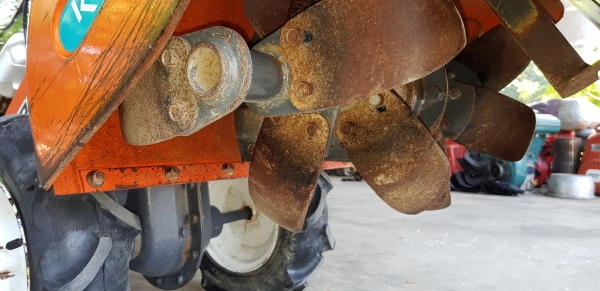 รถพรวนดิน ใบตีดินเต็มๆๆพร้อมใช้งาน  รหัส H3 - 9