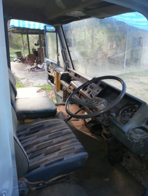 ขายหัวสิบล้อ UD เนียนๆพร้อมใช้งานต่อสภาพเต็มๆสนใจติดต่อ 063-190-3017