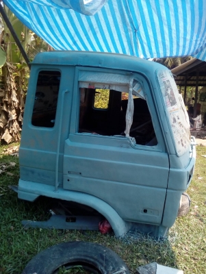 ขายหัวสิบล้อ UD เนียนๆพร้อมใช้งานต่อสภาพเต็มๆสนใจติดต่อ 063-190-3017