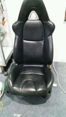 เบาะสปอต์ rx8 หนังแท้ ปรับไฟฟ้าคนขับ สภาพสวยๆ