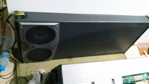 subbass pioneer ts-wx1600a แอมป์ในตัว กะบะ4ประตูใส่ได้ทุกคัน
