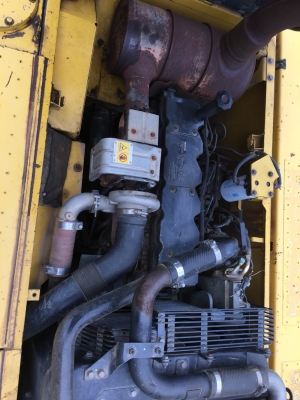 ขายรถแบ็คโฮ KOMATSU PC200-8 ด่วนครับราคาไม่แพงครับ แถมฟิตโซ่แทร็ค+บุ้งกี๋ เรียบร้อยสวยงามครับ