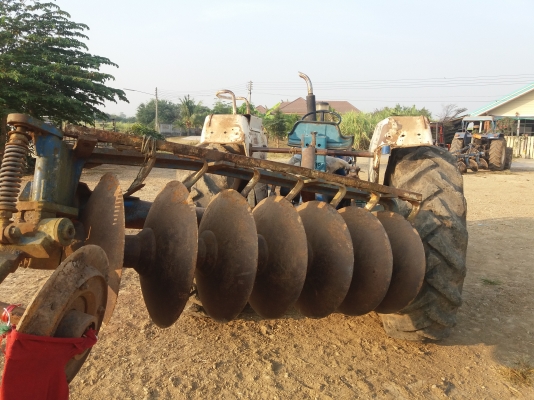 ขายฟอรด5000/77/ที3มีเล่มขาดชุดโอน