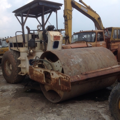 รถบดสั่นสะเทือน Ingersoll Rand รุ่น SD100 ขายตามสภาพ รถสามารถขับได้