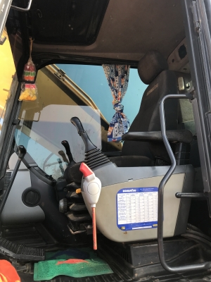 ขายรถแบ็คโฮ KOMATSU PC200-8 ด่วนครับราคาไม่แพงครับรถของผมเองไม่ผ่านคนกลางครับ