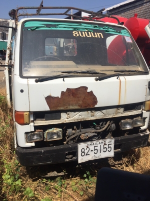 หัวเก๋งอีซูสุnkr สองหัวประตูกระจกหูช้างไทย ขาย2หัว ราคาเดียว