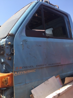 หัวเก๋งอีซูสุnkr สองหัวประตูกระจกหูช้างไทย ขาย2หัว ราคาเดียว