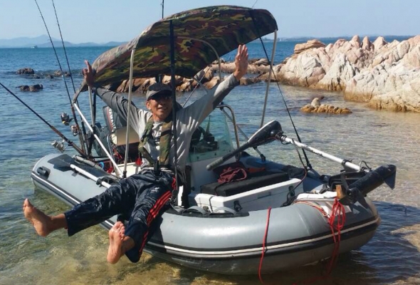 ขายเรือยางท้องไฟเบอร์360ของUSAยกชุด