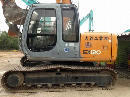 ขายจ้า..HITACHI  EX120-5  เก่านอกแท้  มีลายแย๊ก  4,XXX  ชั่วโมง  เครื่องปั๊มดี  พร้อมใช้  โทร  089-3818694  ดวงนภา