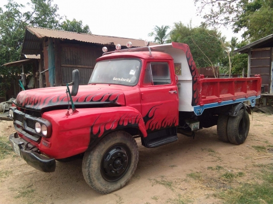 ขาย 6 ล้อดั้มหน้ายาว เครื่อง HO7C 185 แรง พวงมาลัยพาวเวอร์ เอกสารเล่มทะเบียนพร้อม