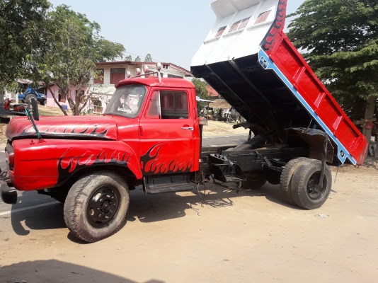 ขาย 6 ล้อดั้มหน้ายาว เครื่อง HO7C 185 แรง พวงมาลัยพาวเวอร์ เอกสารเล่มทะเบียนพร้อม