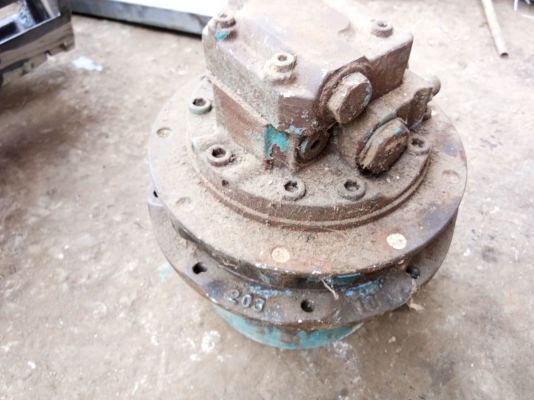 ตัวเดินPc30 ราคาเบาๆสเตอร์9รูน๊อต คอเฟรม9รูน๊อต 15000บาท