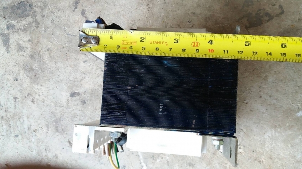 หม้อแปลงไฟฟ้า 3 เฟส 380V ขนาด 400VA ออก 110V