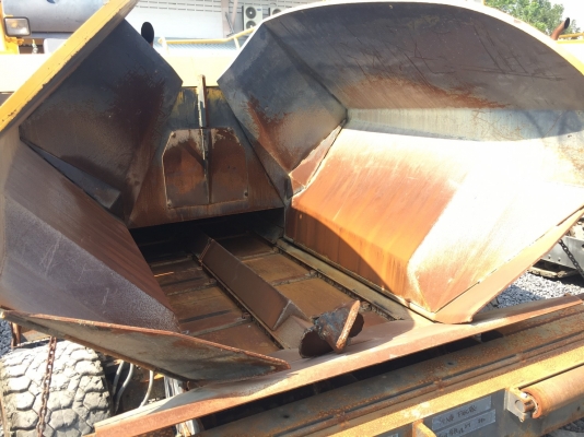 Sumitomo HA60W-5 : รถปูยาง 6 เมตร ล้อยาง มือสองญี่ปุ่น โทร. 080-6565422 (หนิง)