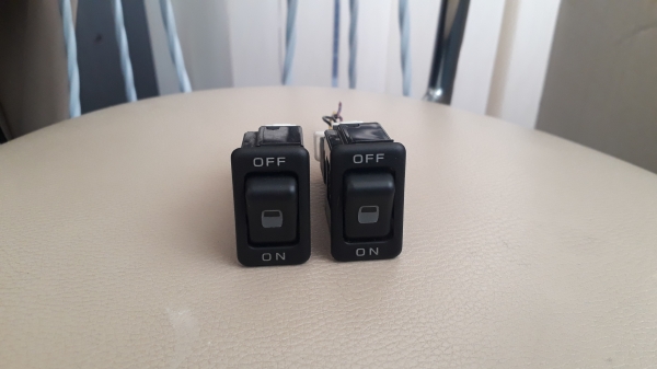 สวิทช์ ON OFF ของรถ NISSAN ทรงตั้ง