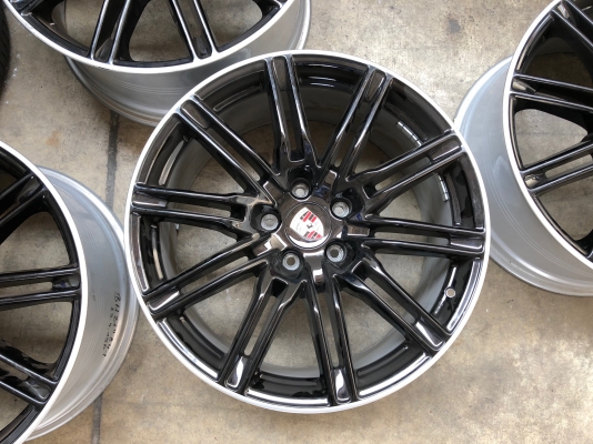 ล้อแม็ก porsche cayenne ขอบ21 sport edition -สภาพใหม่มาก ไม่มีรอย