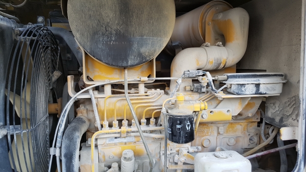 ขายรถตักล้อยาง KOMATSU  WA100-3 รถเก่านำเข้าจากญี่ปุ่น ไม่เคยใช้งานในไทย สภาพสวย สนใจติดต่อ 085-222-5959