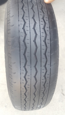 ขายล้อกะทะขอบ15  6รู139 ยาง195R15  4 ล้อ