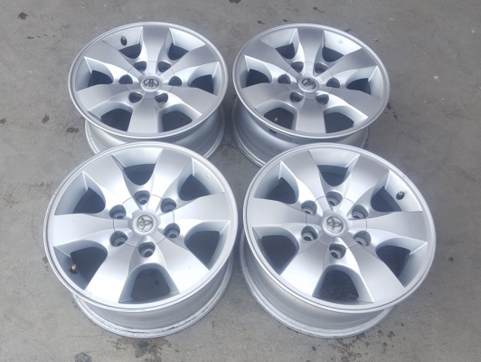 ขายล้อ TOYOTA Vigo 16 กว้าง7 ET30 6รู139  4 ล้อ
