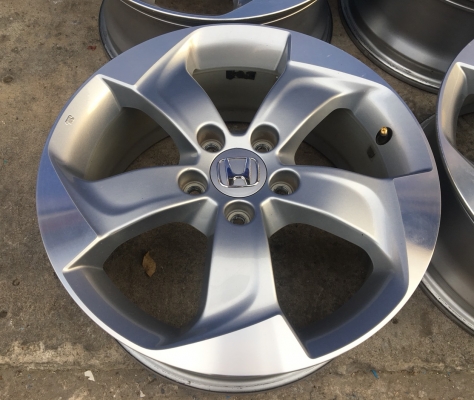 ล้อแม็ก Honda HR-V ขอบ17 สภาพสวย