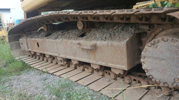 ขายรถแบคโฮ KOMATSU PC200-7 บูมยาว เอกสารเล่มปี 2007 ราคา 1ุ600000 ขายรถแบคโฮ KOMATSU PC200-7 บูมยาว เอกสารเล่มปี 2007 ราคา 1ุ600000