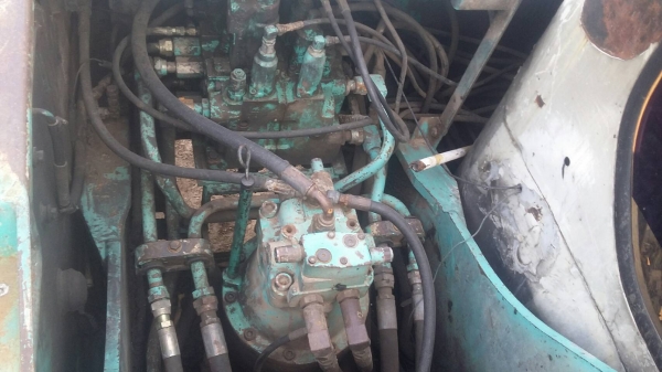 ขายรถแบคโฮ KOBELCO SK200-Vธรรมดา เอกสารเล่ม ราคา 600000 ขายรถแบคโฮ KOBELCO SK200-Vธรรมดา เอกสารเล่ม ราคา 600000