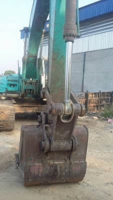 ขายรถแบคโฮ KOBELCO SK200-Vธรรมดา เอกสารเล่ม ราคา 600000 ขายรถแบคโฮ KOBELCO SK200-Vธรรมดา เอกสารเล่ม ราคา 600000