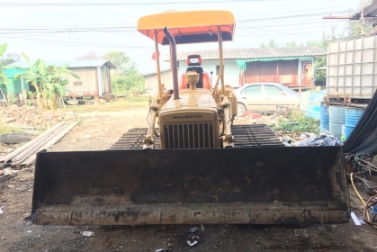 ขายรถแทร็กเตอร์D2-3PLสไลด์3ทิศทางสภาพสวยพร้อมใช้งาน เครื่องดีช่วงล่างดี ใบแทร็กครบสวยทุกใบ แบตใหม่ เบาะใหม่ ราคาต่อรองคุยกันได้0616613023แพรว