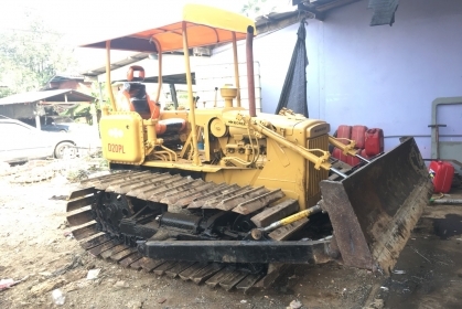 ขายรถแทร็กเตอร์D2-3PLสไลด์3ทิศทางสภาพสวยพร้อมใช้งาน เครื่องดีช่วงล่างดี ใบแทร็กครบสวยทุกใบ แบตใหม่ เบาะใหม่ ราคาต่อรองคุยกันได้0616613023แพรว