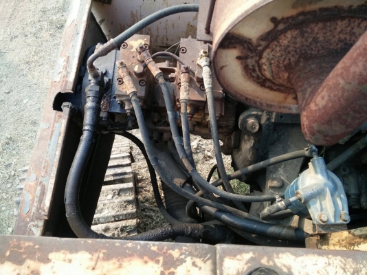 ขายรถแบคโฮ KOMATSU PC120-3 ราคา 260000 ขายรถแบคโฮ KOMATSU PC120-3 ราคา 260000