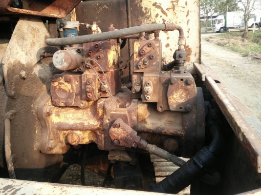 ขายรถแบคโฮ KOMATSU PC120-3 ราคา 260000 ขายรถแบคโฮ KOMATSU PC120-3 ราคา 260000