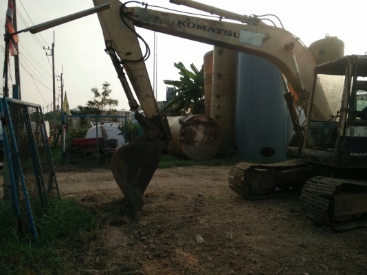 ขายรถแบคโฮ KOMATSU PC120-3 ราคา 260000 ขายรถแบคโฮ KOMATSU PC120-3 ราคา 260000