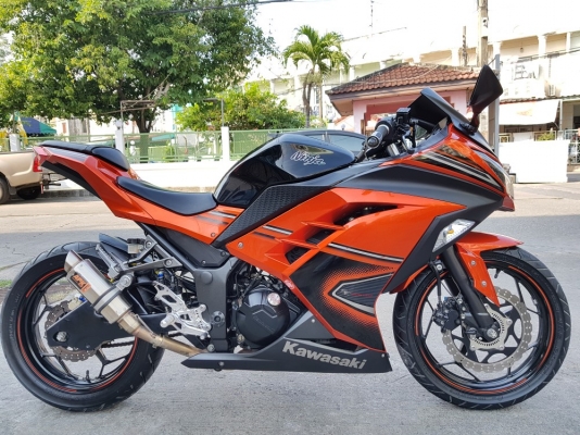Ninja300 2014 abs มือเดียว วิ่งน้อย ฟรีดาวน์ Ninja300 2014 abs มือเดียว วิ่งน้อย ฟรีดาวน์