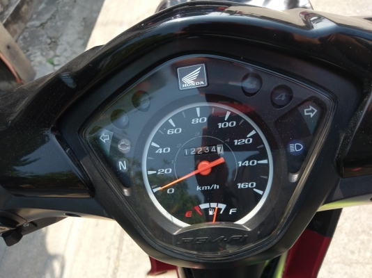 ขาย เวฟ110i ทะเบียนสวย 8282แถมเบอโทร0xxxxx8282