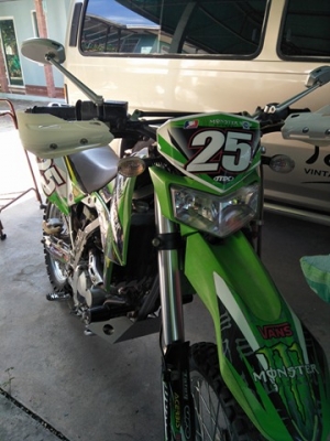 KLX 250