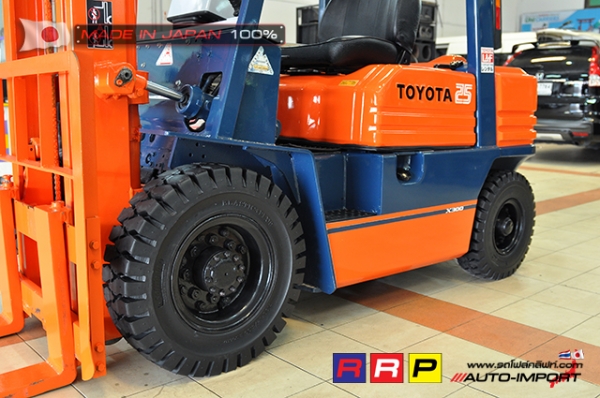 ขายรถโฟล์คลิฟท์มือสอง TOYOTA รุ่น 5FD25-20268 นำเข้าจากประเทศญี่ปุ่น 100\% ไม่เคยใช้งานในไทย ขายรถโฟล์คลิฟท์มือสอง TOYOTA รุ่น 5FD25-20268 นำเข้าจากประเทศญี่ปุ่น 100\% ไม่เคยใช้งานในไทย