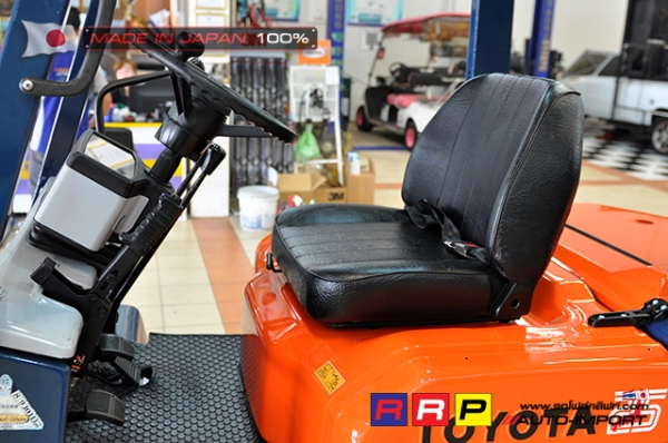 ขายรถโฟล์คลิฟท์มือสอง TOYOTA รุ่น 5FD25-20268 นำเข้าจากประเทศญี่ปุ่น 100\% ไม่เคยใช้งานในไทย ขายรถโฟล์คลิฟท์มือสอง TOYOTA รุ่น 5FD25-20268 นำเข้าจากประเทศญี่ปุ่น 100\% ไม่เคยใช้งานในไทย