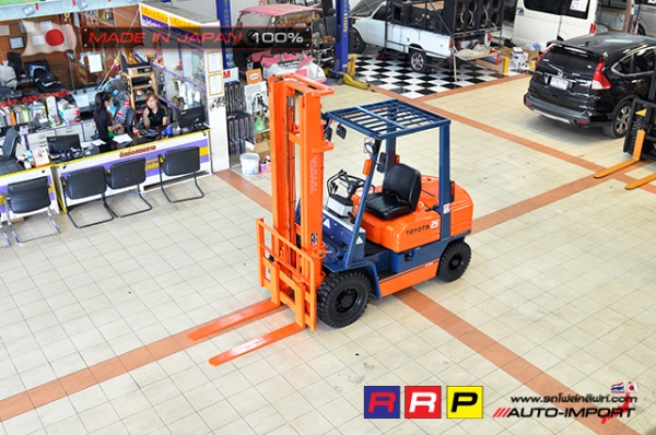 ขายรถโฟล์คลิฟท์มือสอง TOYOTA รุ่น 5FD25-20268 นำเข้าจากประเทศญี่ปุ่น 100\% ไม่เคยใช้งานในไทย ขายรถโฟล์คลิฟท์มือสอง TOYOTA รุ่น 5FD25-20268 นำเข้าจากประเทศญี่ปุ่น 100\% ไม่เคยใช้งานในไทย