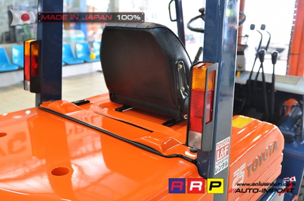 ขายรถโฟล์คลิฟท์มือสอง TOYOTA รุ่น 5FD25-20268 นำเข้าจากประเทศญี่ปุ่น 100\% ไม่เคยใช้งานในไทย ขายรถโฟล์คลิฟท์มือสอง TOYOTA รุ่น 5FD25-20268 นำเข้าจากประเทศญี่ปุ่น 100\% ไม่เคยใช้งานในไทย