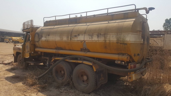 ขาย รถบรรทุกน้ำ 10 ล้อ หัวยาว 2 เพลา ช่วงล่าง ROCKY 175 เครื่อง EH700 168 แรงม้า พาวเวอร์ รถพร้อมใช้งาน ทะเบียนครบพร้อมโอน