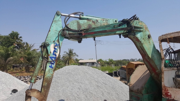 ขาย แบคโฮ HANIX SB550 บูมสไลด์ สภาพพร้อมใช้งาน เครื่องดี ปั้มดี ช่วงล่างเต็ม เอกสารใบอินวอยซ์