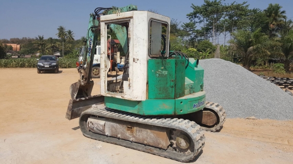 ขาย แบคโฮ HANIX SB550 บูมสไลด์ สภาพพร้อมใช้งาน เครื่องดี ปั้มดี ช่วงล่างเต็ม เอกสารใบอินวอยซ์