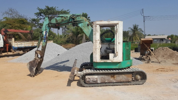 ขาย แบคโฮ HANIX SB550 บูมสไลด์ สภาพพร้อมใช้งาน เครื่องดี ปั้มดี ช่วงล่างเต็ม เอกสารใบอินวอยซ์