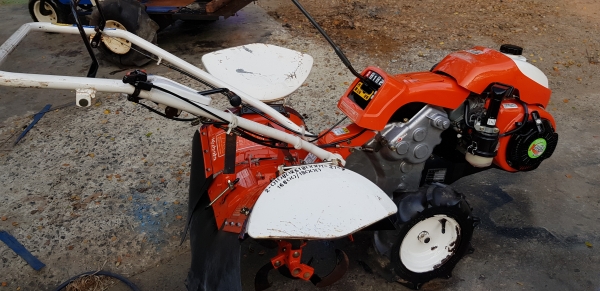 รถพรวนดินสาดดินยกร่องพร้อมใช้งาน  สอบถามต่อรองได้ขายได้ขาย