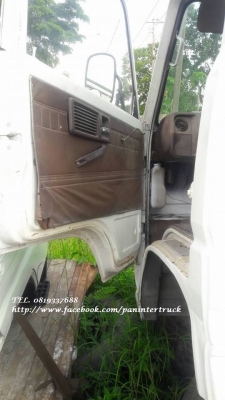 SALE*ล้างสต๊อค สินค้าเก่านอก ขายตามสภาพ  หัวเก๋งรถบรรทุก ไซค์ 6 ล้อกลาง / CABIN MITSUBISHI CANTER  (รุ่นยกหัวไม่ได้) /ราคาเพียง 9,500 บาท สนใจรีบติดต่อ 0819337688