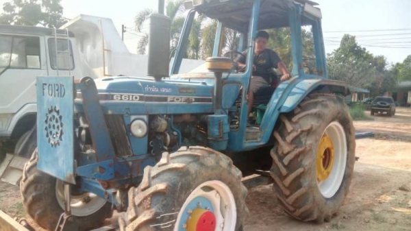 FORD 6610