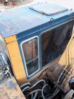 ขายด่วนPC100-3 เครื่องเดิม ปั้มเดิม แอรหนาว เอกสารอินวอยส์ ราคาต่อรองหน้างาน คอมนอก10000บ.