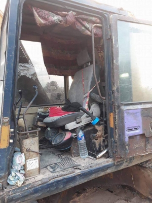 ขายด่วนPC100-3 เครื่องเดิม ปั้มเดิม แอรหนาว เอกสารอินวอยส์ ราคาต่อรองหน้างาน คอมนอก10000บ.